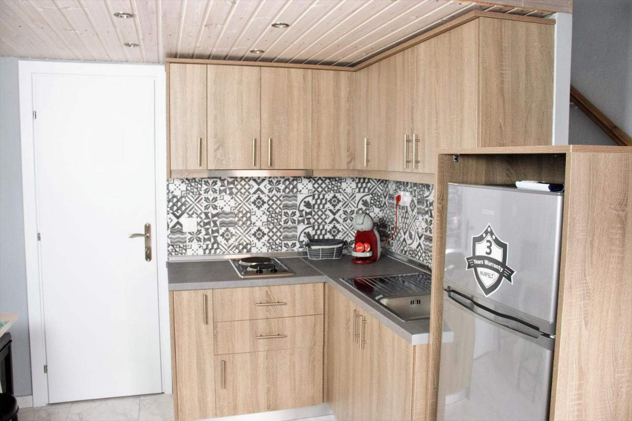 Filippou Luxury Apartments ฟิออยิตา ภายนอก รูปภาพ
