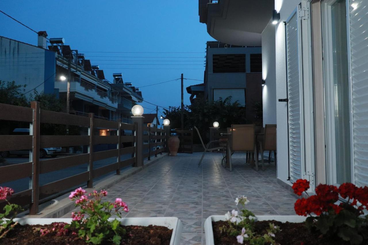 Filippou Luxury Apartments ฟิออยิตา ภายนอก รูปภาพ